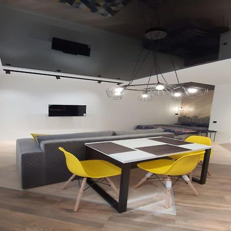 New Lux Apartment 2020 Харьков Экстерьер фото